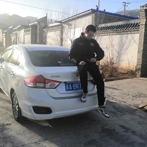 羞耻m字腿对镜自慰
